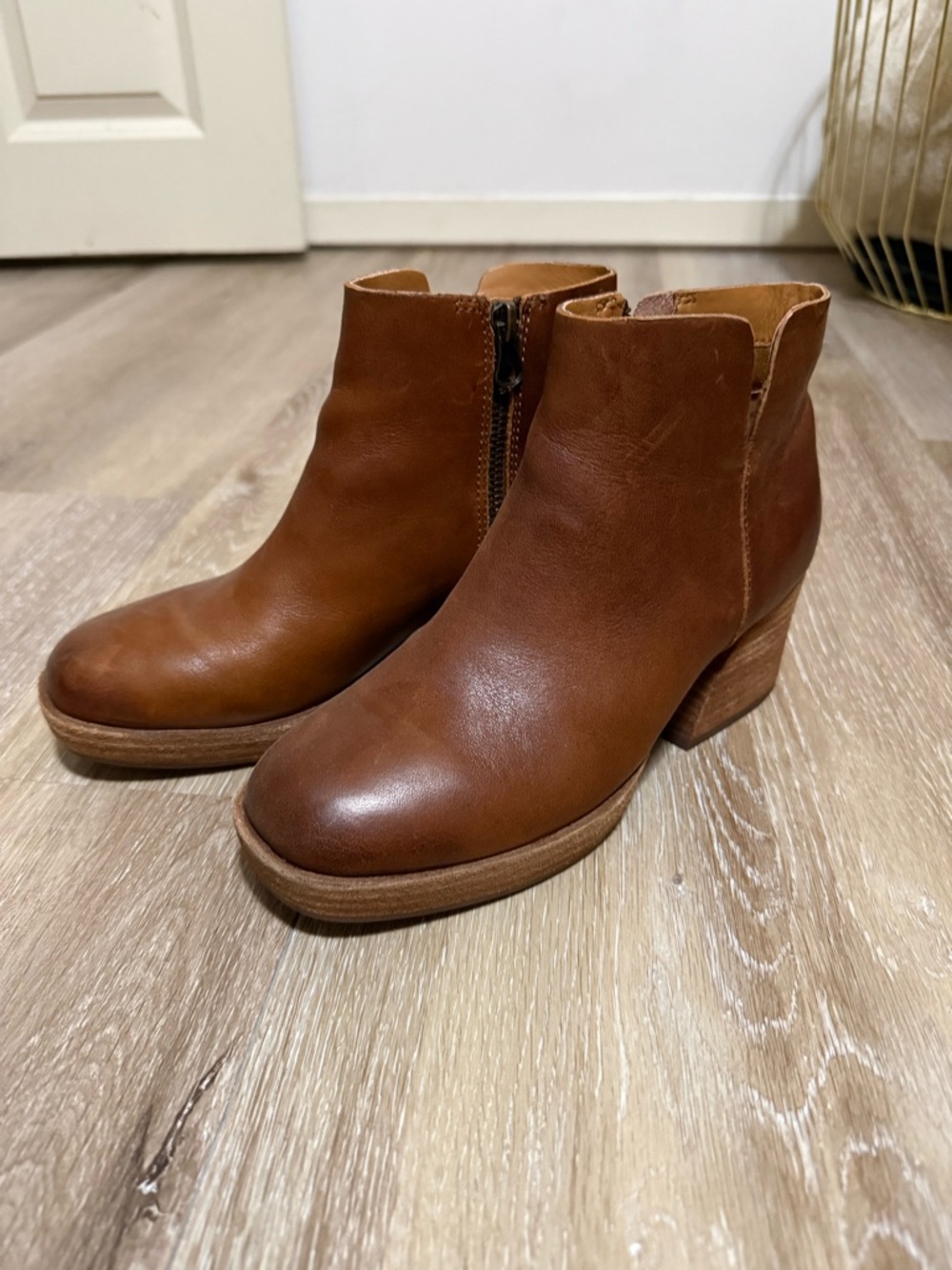 Women’s Brown Leather Kork-Ease Rubi Ankle Bootie with Block Heel